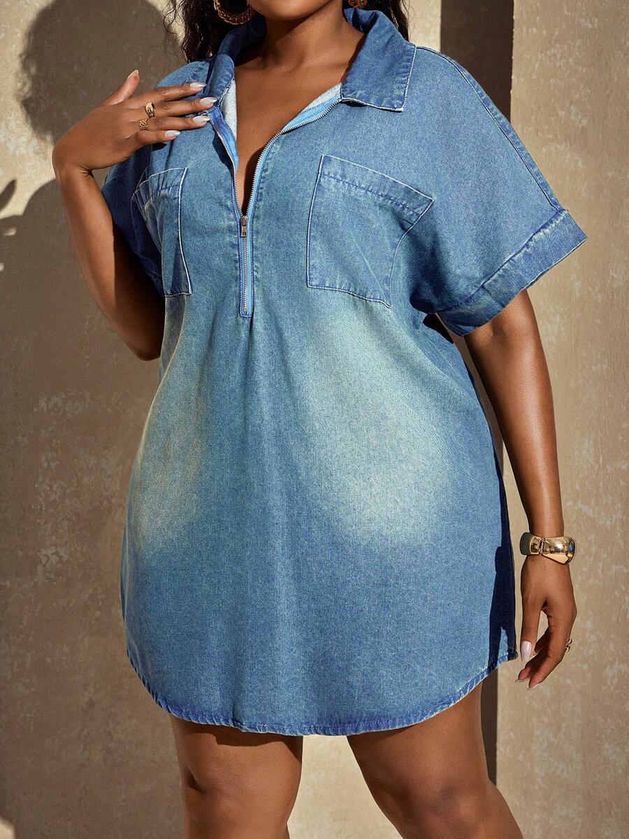 SHEIN CURVE+ 大尺碼女款休閒日常丹寧短袖領口洋裝 - 藍色 - 查看 1