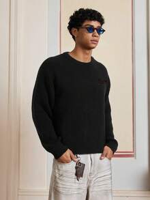 SWAVVY Sweater Pria Kasual Bordir Huruf Musim Gugur/Dingin - Hitam - View 3