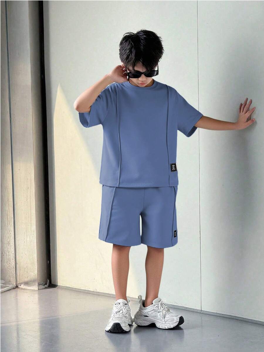 SHEIN Mirajuku 青少年男孩純色短袖T恤與短褲套裝,適合休閒運動穿著 - 藍色 - 查看 1