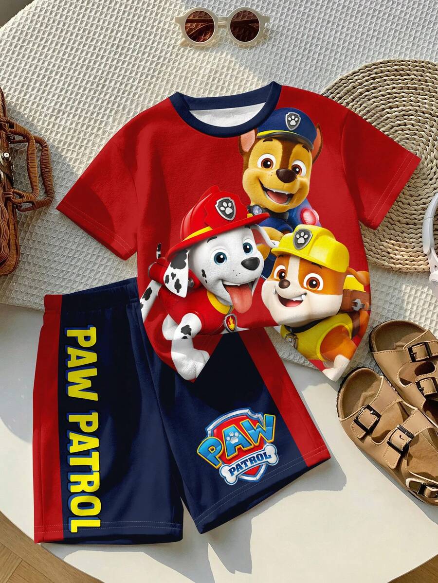 SHEIN | PAW Patrol 小男孩休閒簡約風,寬鬆舒適,經典可愛卡通動畫圖案印花,可愛小狗圓領短袖T恤與短褲2件組,適合春夏季 - 彩色 - 查看 1