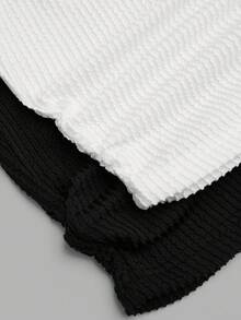 SHEIN Elenzya Two-Pack Plus-Size Solid V-Neck Sleeveless Tops. Minimalist Summer Casual & Back-To-School Style. - Black and White - View 7