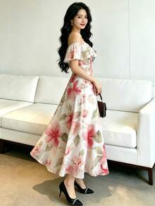 Modelyn 粉色大花卉植物圖案白色法式雪紡洋裝，女款時尚性感露肩荷葉邊短袖長洋裝，花卉圖案白色溫柔優雅洋裝，夏季日常、度假風 - 彩色 - 查看 4