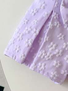 SHEIN 女嬰韓系夏款時尚3D花朵裝飾套裝，不對稱肩帶背心上衣 + 優雅短褲，可愛兩件式套裝 - 淡紫色 - 查看 6