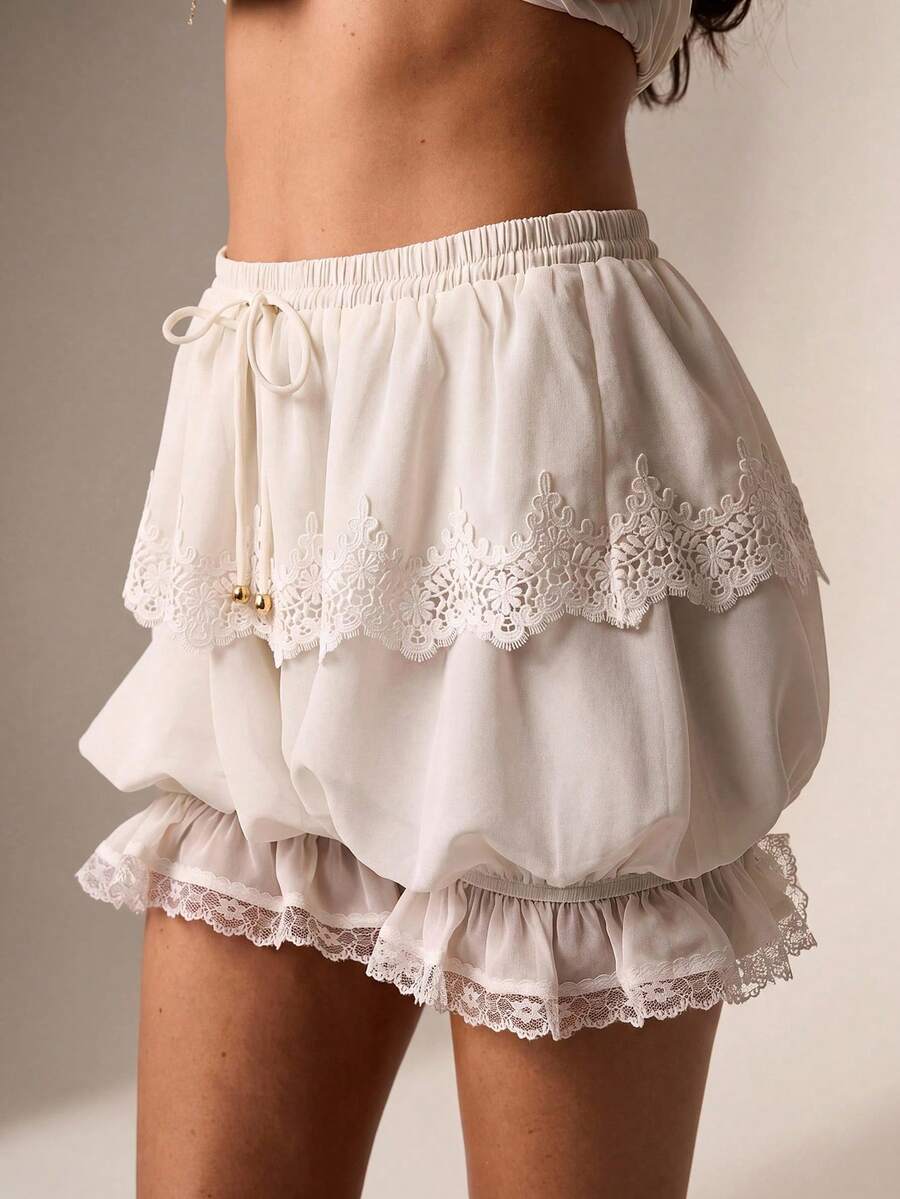 Willow Rêve Shorts de gasa con volantes y encaje, estilo bohemio para mujer - Beis - Ver 1