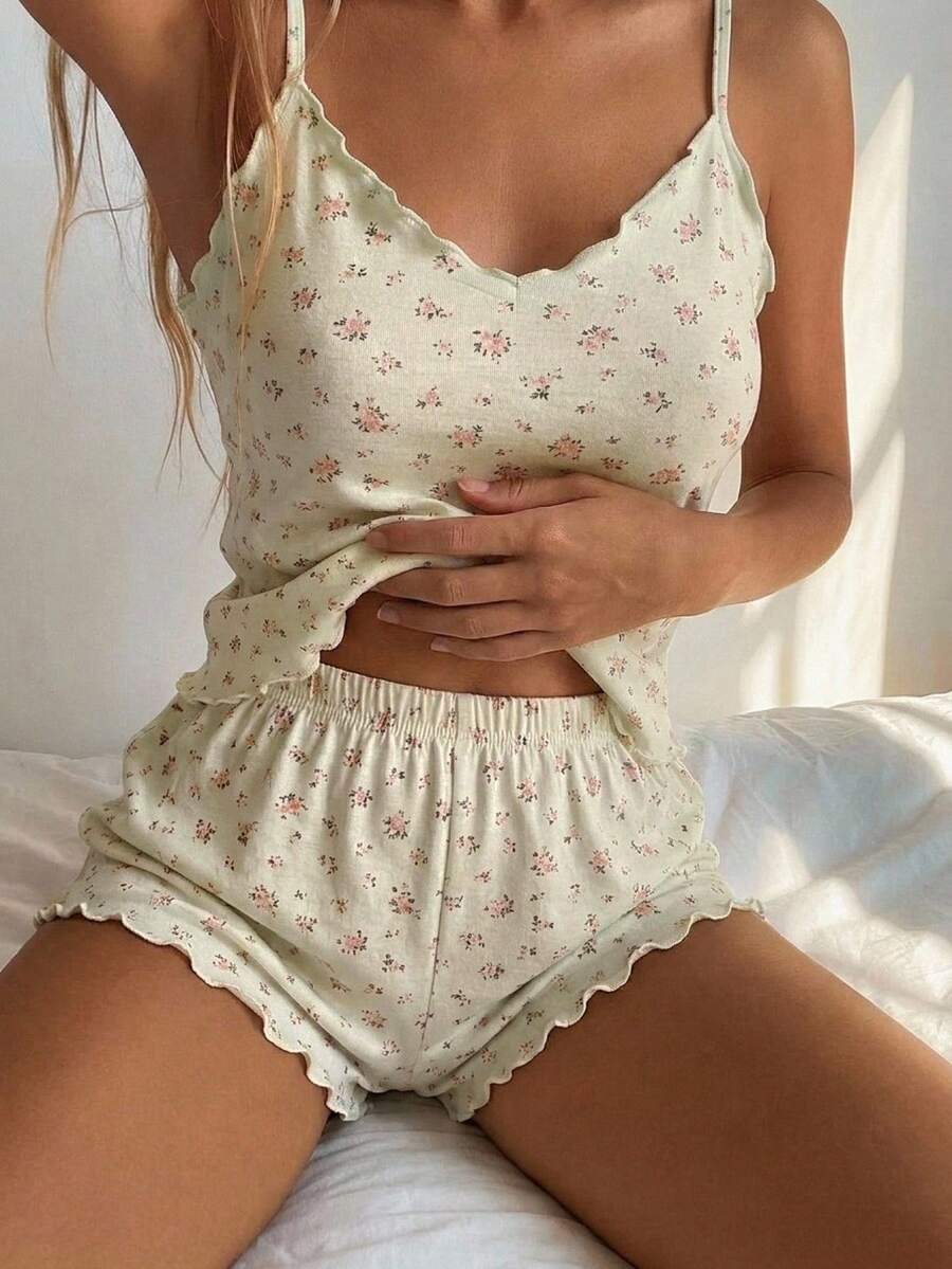 DAZY 甜美碎花修身無袖背心上衣與短款睡褲 2 件組女款夏季睡衣套裝 - 綠色 - 查看 1