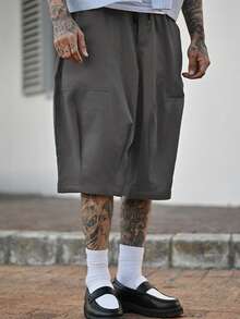 Devon Thys Pantalones cortos negros para hombre Manfinity LEGND, pantalones cortos cargo vintage, pantalones cortos casuales de corte holgado para el verano - Gris Oscuro - Ver 3