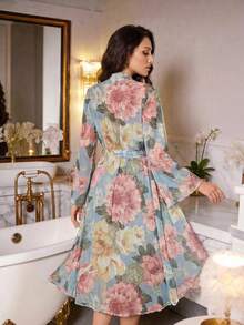 Modelyn Conjunto de camisón y bata con estampado floral y borde de encaje - Multicolor - Ver 2