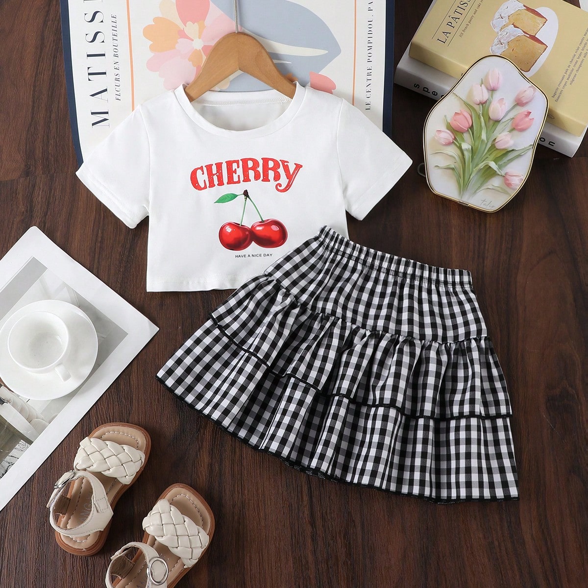 Conjunto de Cereza para Niñas Dulce & Energético Verano Casual Vacaciones! Manga Corta Blanca Pura, Estampada con Cerezas Rojas Rollizas, Alegre y J