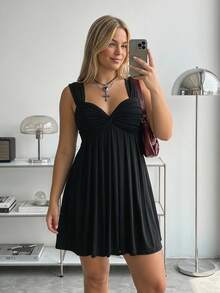 SHEIN ICON 大尺碼女款黑色扭轉前襟無袖娃娃洋裝針織洋裝，Y2K性感風格返校夏季可愛約會洋裝 - 黑色 - 查看 2