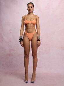 SUMWON WOMEN Bộ bikini siêu nhỏ cổ tròn có dây buộc, đáy cắt kiểu Brazil, đồ bơi đi biển mùa hè, đồ mặc đi nghỉ dưỡng, đồ bơi hai mảnh - trái cam - Xem 5