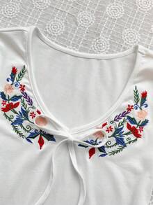 INAWLY Women's Floral Embroidery Pattern Lace-Up Casual Versatile Daily Wear Top - White - View 4