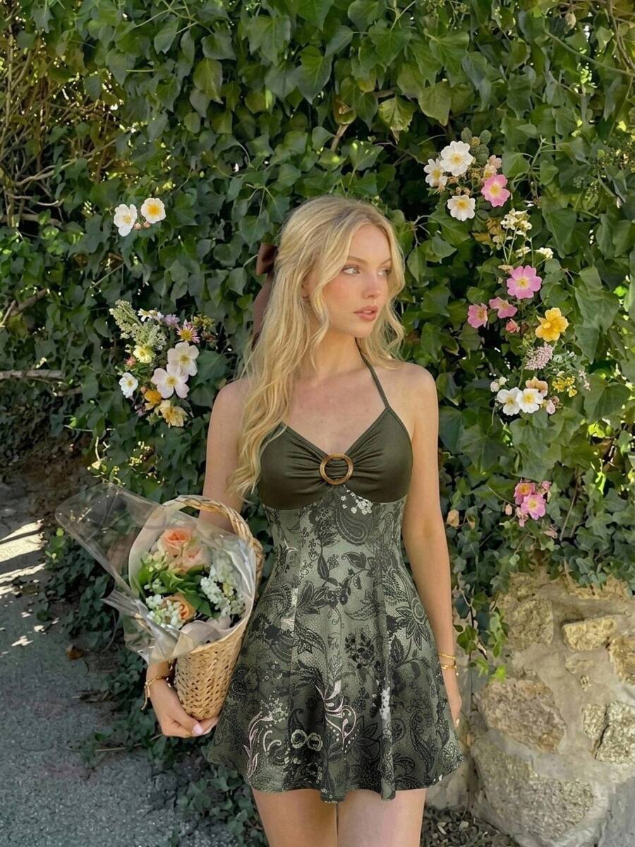 SHEIN MOD Vestido mini de verano para mujer con cintura alta, estampado aleatorio y dobladillo con volantes - Verde Oscuro - Ver 1