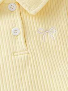 Genkimix Kids 少女 Polo 裙套裝 夏季新品 可愛甜美風 黃色羅紋針織無袖上衣 搭配粉色蝴蝶結刺繡 淺藍色牛仔百褶裙 鬆緊腰 柔軟舒適 休閒日常上學度假旅行穿搭 - 黃色 - 查看 5