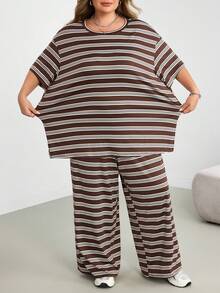 SHEIN CURVE+ Plus Size Women's Striped Short Sleeve Top And Wide Leg Pants Casual 2 Pieces Set - Multicolor - View 3