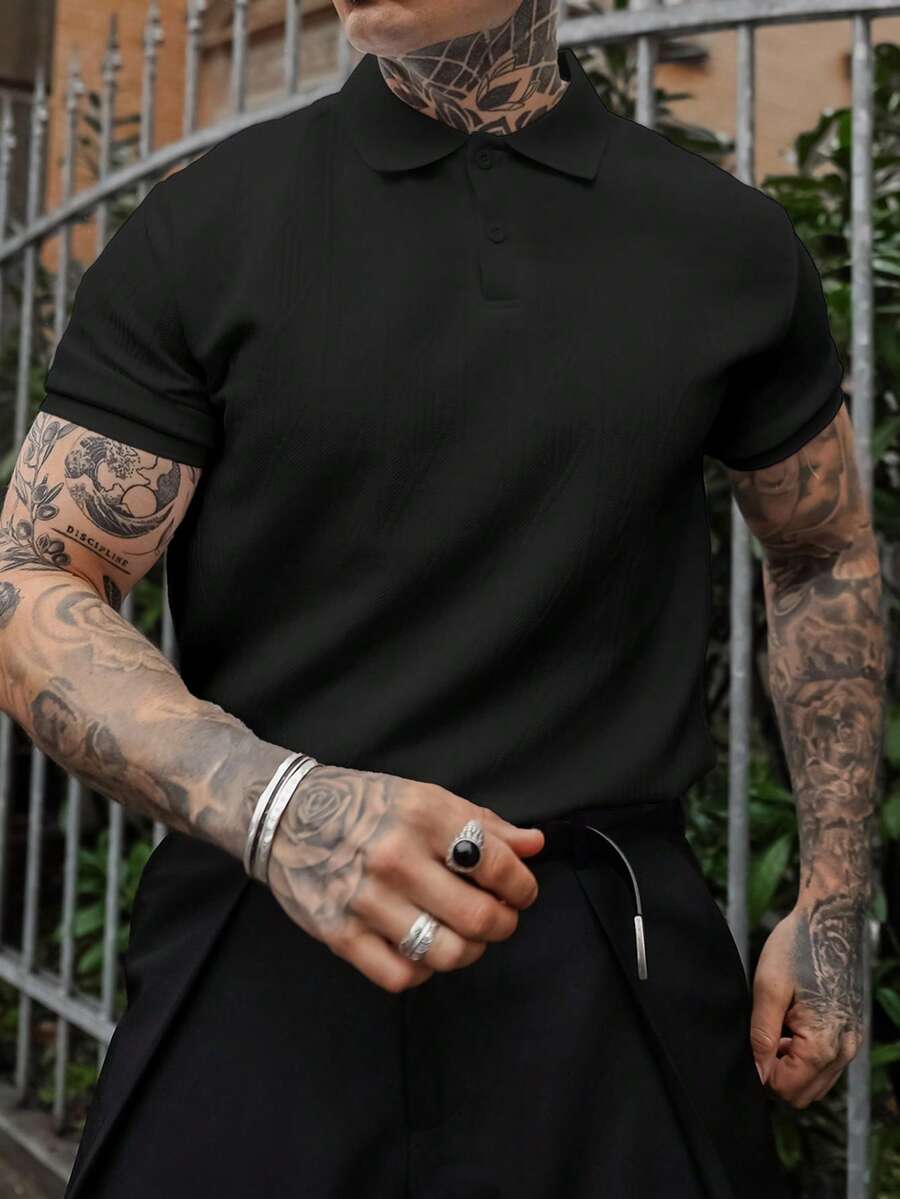 Artur Kramer 男士纯色前扣短袖休闲 Polo 衫,简约日常穿着,适合打高尔夫 - 黑色 - 查看 1