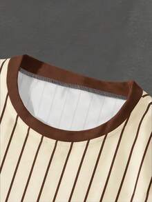 Manfinity Hypemode Men's Casual Striped Letter Print T-Shirt, Summer - Khaki - View 4