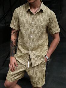 Manfinity CasualCool 男士幾何紋理短袖單排扣襯衫與短褲兩件套 - 彩色 - 查看 3