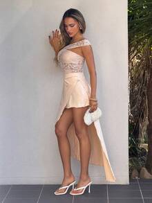 SHEIN Glamour Vestido midi de encaje color albaricoque con un hombro, vestido formal con abertura alta y envolvente asimétrica, vestido de noche elegante y ajustado, adecuado para graduación, baile de graduación y atuendos de invitada de boda - Albaricoque - Ver 10