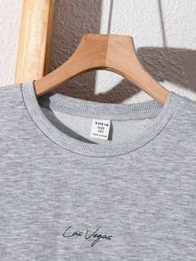SHEIN 兒童 2件/套 青少年男童休閒韓系舒適簡約百搭螢光藍T恤與長褲套裝，適合日常穿著、上學、外出、運動，春夏季適用 - 灰色 - 查看 6