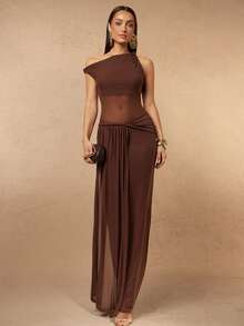 Silquee This Elegant Brown Maxi Dress Features A One-Shoulder Design And Is Adorned With Pleated Mesh Panels, Making It Suitable For Various Occasions. Women' - Coffee - View 4