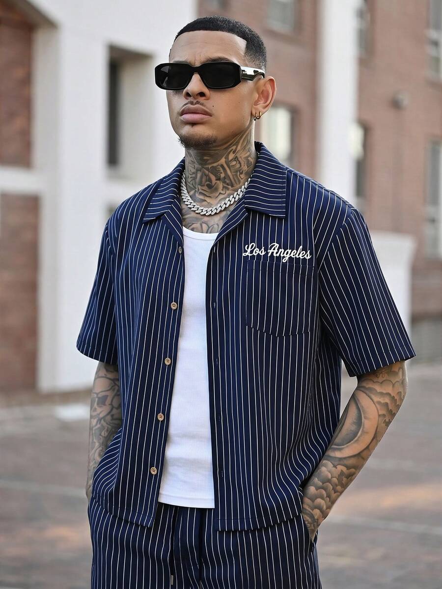 Devon Thys Manfinity Streetrush 2pcs Men's Star Print Short Sleeve Zipper Front Shirt & Shorts Outfit - Royal Blue - View 1