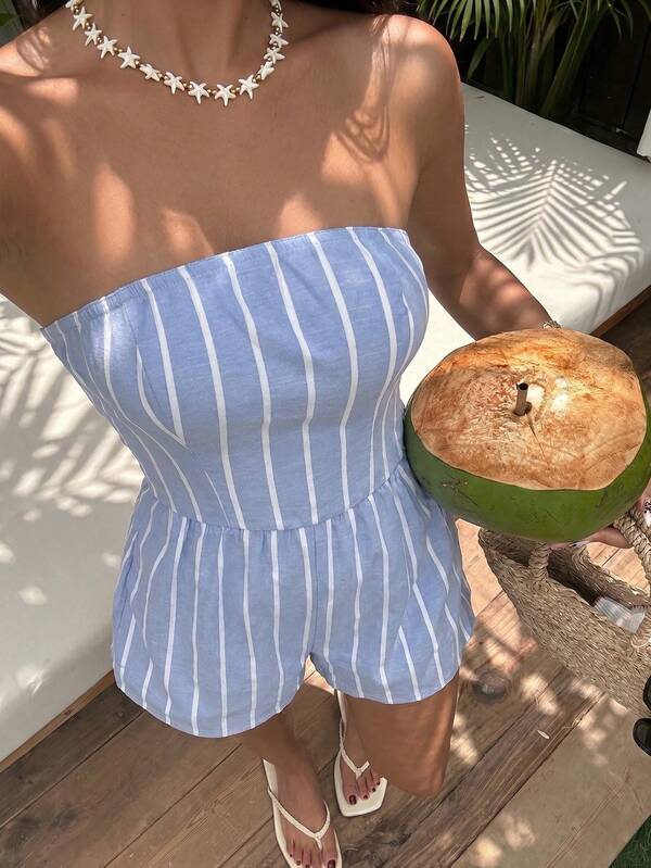 Sunnyshic Dam jumpsuit i bomullstyg med blåvita ränder, bandeau, rygglös, markerad midja och lösa shorts, för vår/sommar, semester, strand, pendling, kontor, minimalistisk, shopping, dejt och vardagsbruk