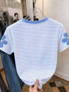 Resyla Women's Striped 3D Floral Print Casual T-Shirt - Multicolor - View 2
