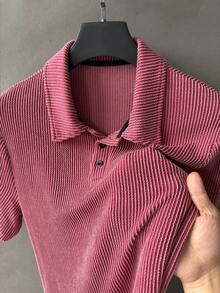 Manfinity CasualCool 男士直條紋紋理布料成熟休閒款短袖 Polo 衫，適合日常、度假、禮儀場合，送給丈夫/男友的禮物 - 酒紅色 - 查看 4