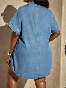 SHEIN CURVE+ 大尺碼女款休閒日常丹寧短袖領口洋裝 - 藍色 - 查看 2
