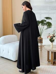 Yasmyna 大尺碼女款對比飾邊休閒百搭日常穿搭長袍 - 黑色 - 查看 8