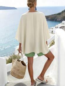 SHEIN Holidaya 夏季戶外海灘度假風日常穿搭百搭時尚休閒優雅通勤商務辦公職場V領短袖上衣與短褲女款兩件套 - 綠色 - 查看 2