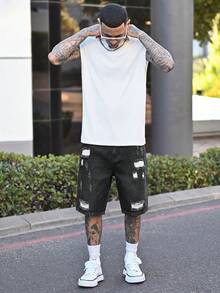 Devon Thys Men's Casual Ripped Straight Leg Blue Denim Shorts, Street Fashion For Spring/Summer - Black - View 2
