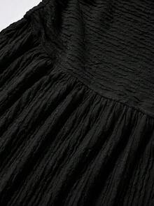 SHEIN 青少年女孩夏季新款黑色針織紋理腰部抓皺A字版型度假休閒街頭風短版抹胸迷你洋裝 - 黑色 - 查看 5