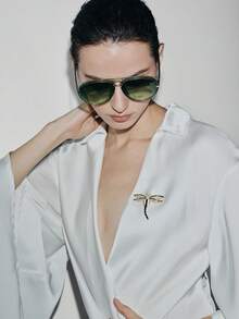 Noxbound Kính râm phi công màu xanh gradient trong suốt tươi mới, gọng kim loại mỏng chống tia UV đa năng, dây đeo trang trí đinh tán phong cách retro đa năng - màu xanh lá - Xem 9