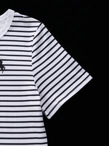 SHEIN Girls' Simple Casual Luxury Pony Print Set, Striped Half-Button Short Sleeve T-Shirt + Solid Color Wide Leg Pants 2-Piece Set, Spring/Summer Daily Streetwear - Black and White - View 4