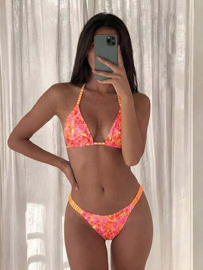 Swim Vcay Spring/Summer 2-Piece Women's Beach Outfit, Fashionable Cute Sexy Vacation Seaside Swimming Pool Party Random Print Striped Multicolor Floral Halter Neck Backless Tie-Up Triangle Top And Ruched Bikini Bottom Set
