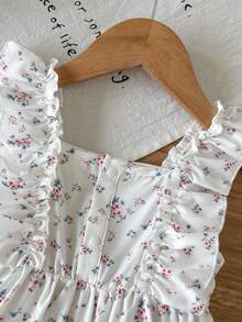 SHEIN Mädchen Sommer Frisches Ditsy Blumen Muster Trägerkleid, Rüschen Design mit flatternden Ärmeln, süßer Stil Baby Mädchen Prinzessinnenkleid, Baby Reise Urlaub Feenkleid - Verschiedenfarbig - Übersicht 7