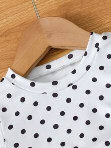 SHEIN Elladie kids 2件/組 女童圓點荷葉邊短袖T恤與休閒時尚裙組，夏季 - 黑與白 - 查看 7