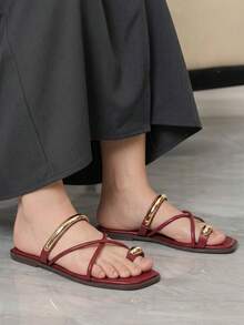 Sleekvia Ladies Comfortable Flat Wear-Resistant Versatile  Metal Outdoor Flip-Flops Slippers Summer - PU-burgundy - View 3