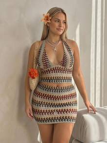 SHEIN ICON Conjunto de 2 piezas de talla grande, estilo retro Y2K: Chaleco sin espalda de punto a rayas de cuello en V y minifalda ajustado a rayas, para vacaciones de verano - Multicolor - Ver 1