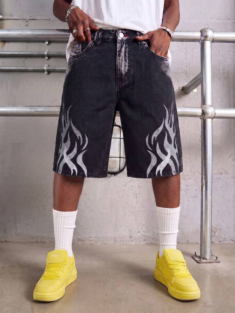 Manfinity EMRG Men's Street Flame Print Slant Pocket Denim Shorts, Holiday - Black - View 1