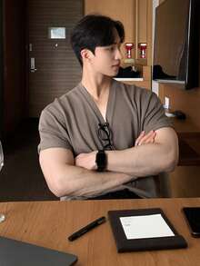 DAZY Summer Short Sleeve Solid Wall Grey Commuter Short Sleeve Men's Knit Top - Grey - View 7