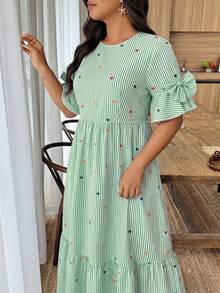 Weeklong Women's Plus Size Spring/Summer Round Neck Tiered Cake Layered 3D Bow Decor Dress - Multicolor - View 3