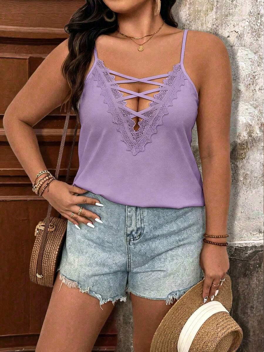 Breezaya Plus Size Women Solid Color Strap Decor Lace V-Neck Camisole Top - Purple - View 1