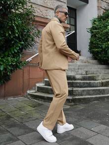 Artur Kramer Setelan Jas Pria Bisnis Warna Polos Sederhana untuk Sehari-hari, 2 Potong/Set Blazer Kancing Tunggal & Celana Jas Formal - Khaki - View 4