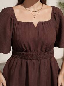 SHEIN LUNE Off-Shoulder Square Neck 2-Way Wear Flowy Hem Plus Size Blouse - Brown - View 4