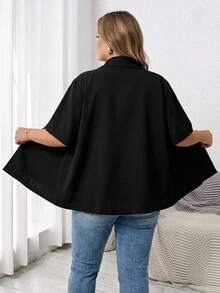 SHEIN CURVE+ 大尺碼女款V領短袖休閒西裝外套，適合畢業季、返校季、教師秋季穿搭 - 黑色 - 查看 2