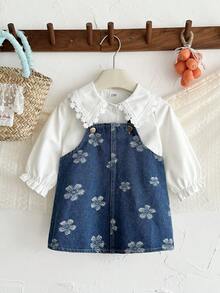 SHEIN 2件組女嬰休閒可愛翻領長袖上衣與3D花朵裝飾吊帶褲套裝，適合春秋，女嬰2件組彼得潘領白色襯衫配吊帶裙，水洗淺色A字版型，蕾絲飾邊，柔軟可愛清新百搭活力甜美，適合女嬰夏季戶外玩耍休閒度假穿著日常休閒舒適穿搭 - 藍色 - 查看 6
