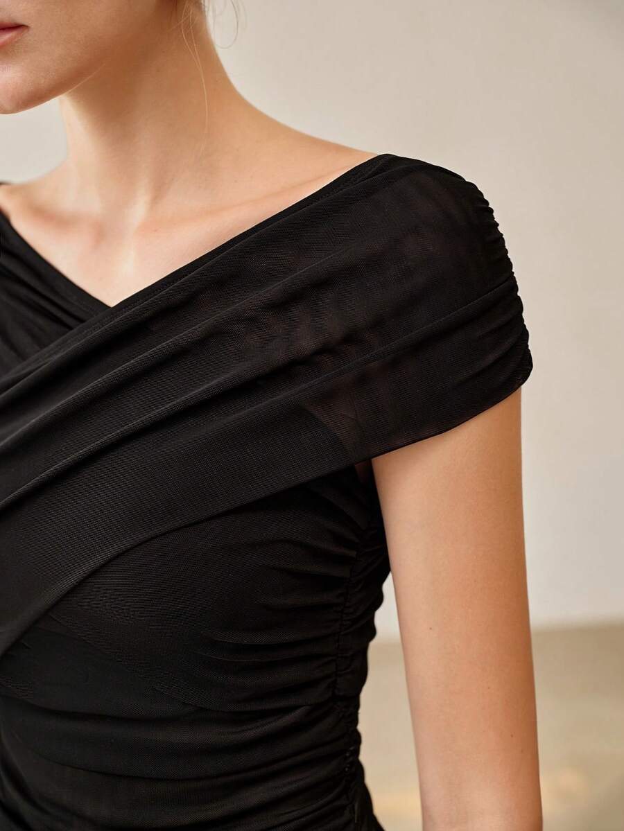 MOTF PREMIUM WOMEN'S SOLID COLOR MESH REVERSIBLE SUMMER TOP - Black - View 2