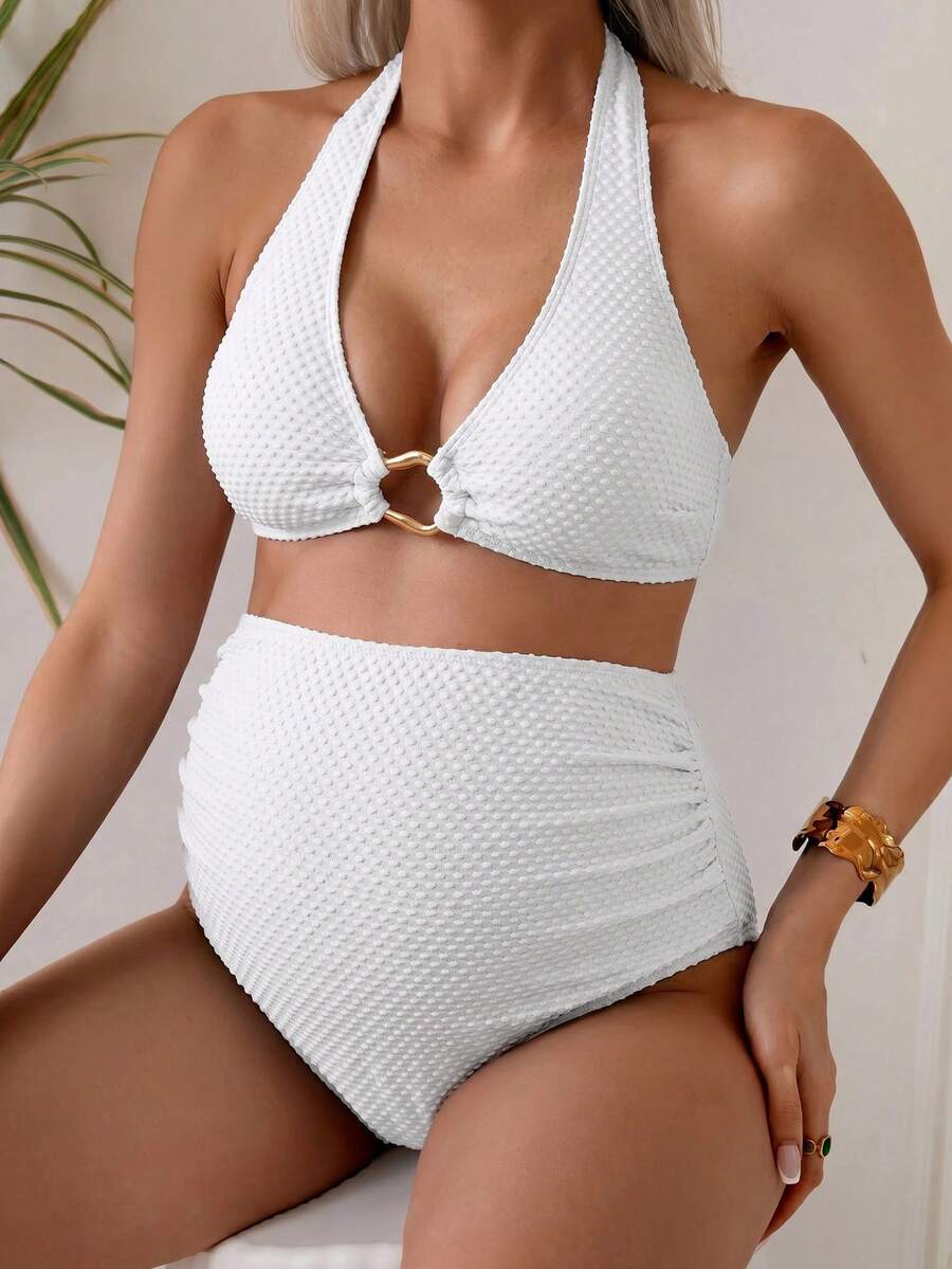 Swim Vcay Setelan Baju Renang Dua Potong untuk Ibu Hamil dengan Gesper Logam Bertekstur, Atasan Tank Top Model Halter Neck dan Bawahan Bikini Segitiga - Putih - View 1